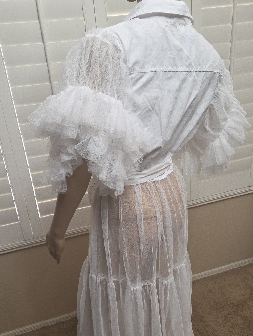 NWY Live 4 Truth White Sheer Tiered Maxi Shirt Dress with Ruffle Sleeves SZ L - Picture 5 of 13